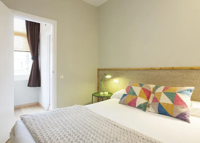 Cozy Gracia 2 Bedrooms Barcelona