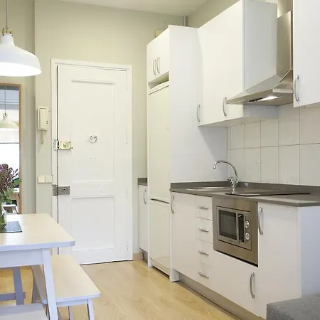 Cozy Gracia 2 Bedrooms * Barcelona